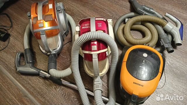 Три пылесоса