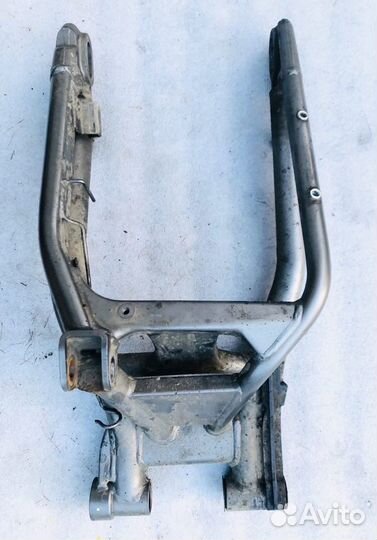 Kawasaki ER6N 2013 задний маятник