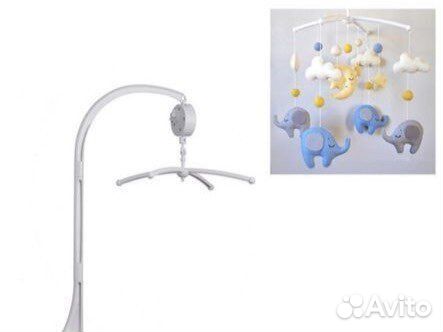 Детский мобиль с игрушками