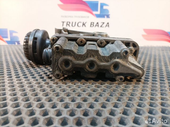 81259026238 Кран уровня пола главный