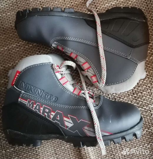 Лыжные ботинки 36