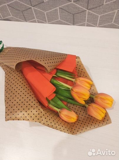 Тюльпаны к 8 марта