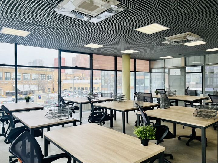 Офисный блок + переговорные + кухня Нагатинская