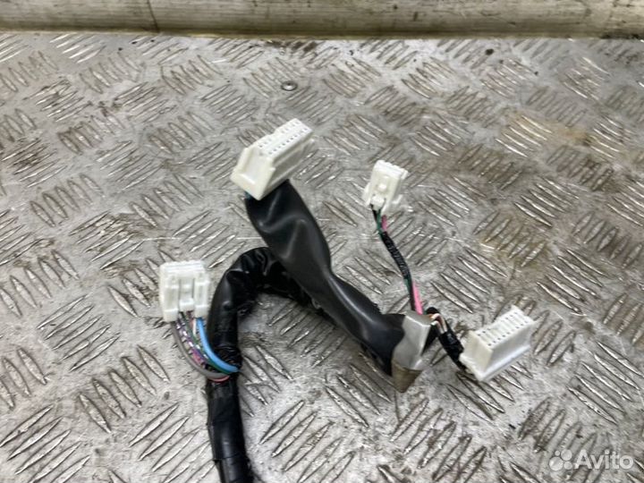 Проводка двери передняя правая Nissan X-Trail T31