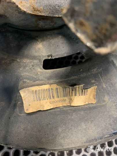 Кулак поворотный задний правый Bmw 335 Xi E92 N54