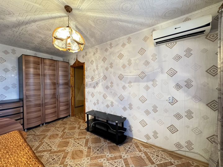 2-к. квартира, 48 м², 4/9 эт.