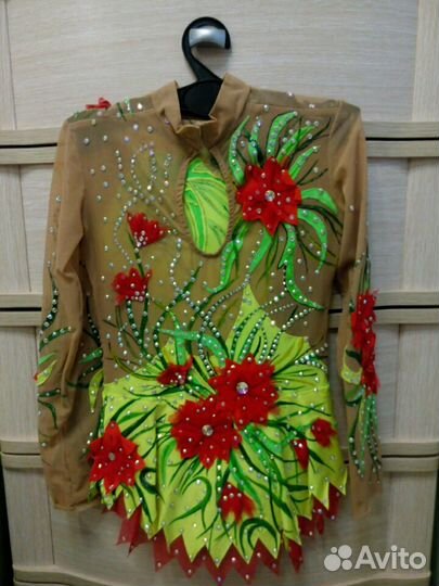 Купальник для художественной гимнастики