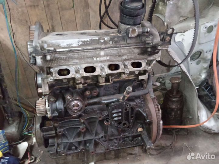 Двигатель 1,8 VW, ваг группа 125лс AGN