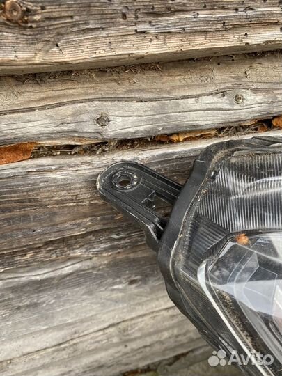 Фара правая LADA xray