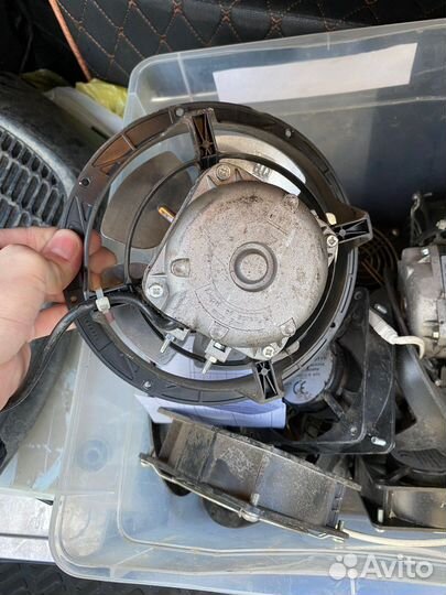 Вентилятор осевой