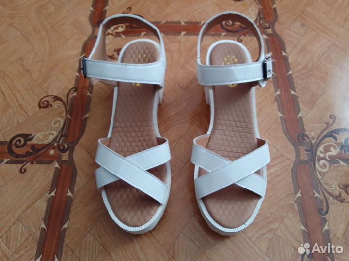 Обувь на лето