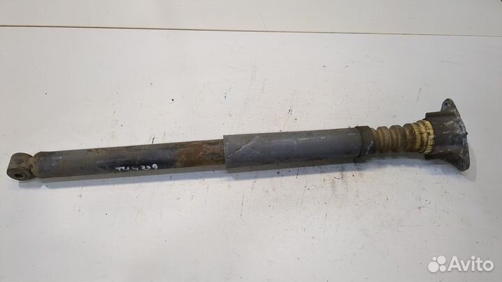 Амортизатор подвески Volvo S40 2004, 2006