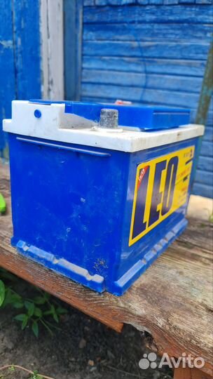 Аккумулятор автомобильный 60 ач