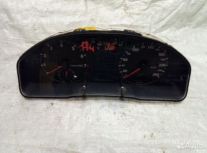 Приборная панель Ауди А4 В5