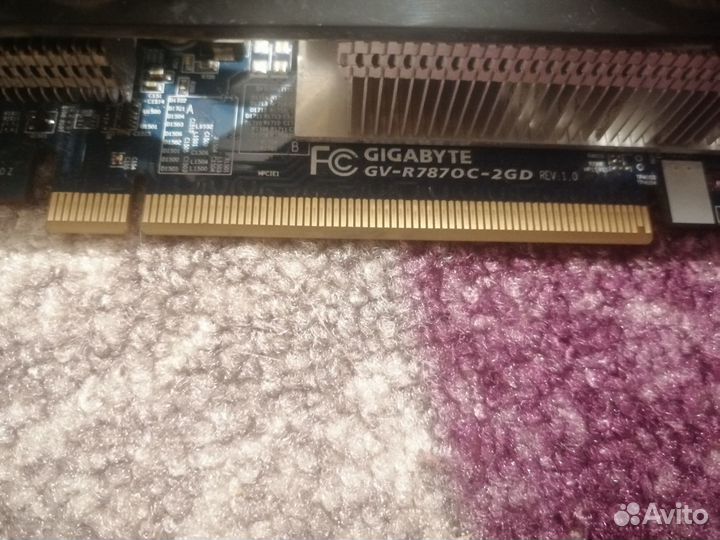 Видеокарта gigabyte Radeon HD7870 2GB