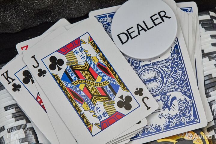 Набор для покера Everest на 300 фишек 61732