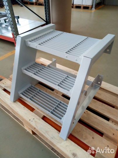 Лестницы оцинкованные