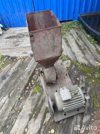 Дробилка для зерна