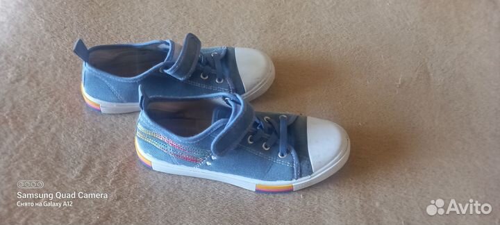 Продам кеды 32р