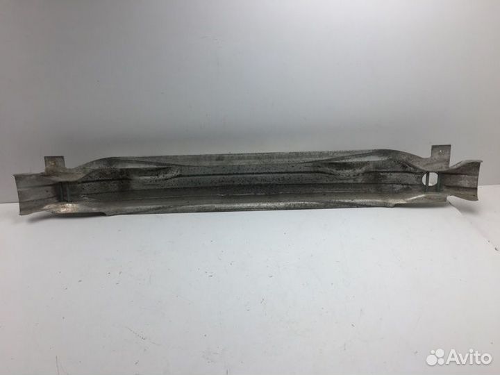 Усиление бампера переднее Audi A6 4F2 BDW 2007