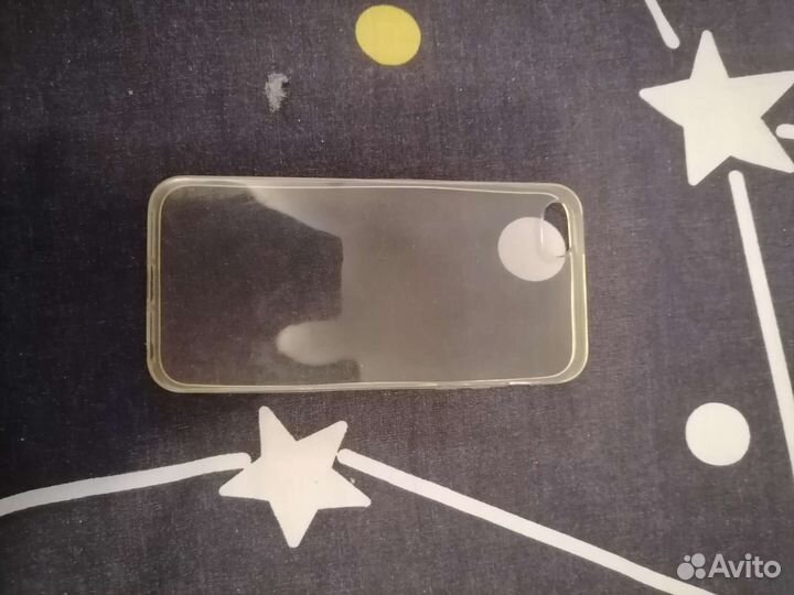 Чехлы на телефон