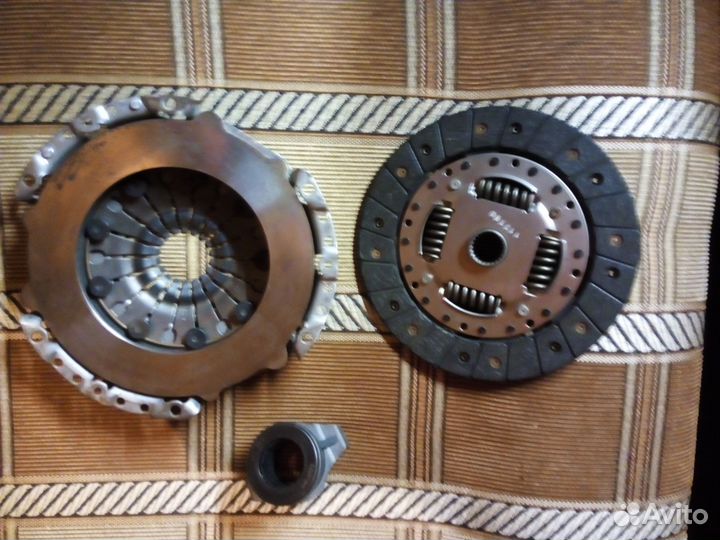 Сцепление в сборе на Форд Мондео I,II; Форд escort