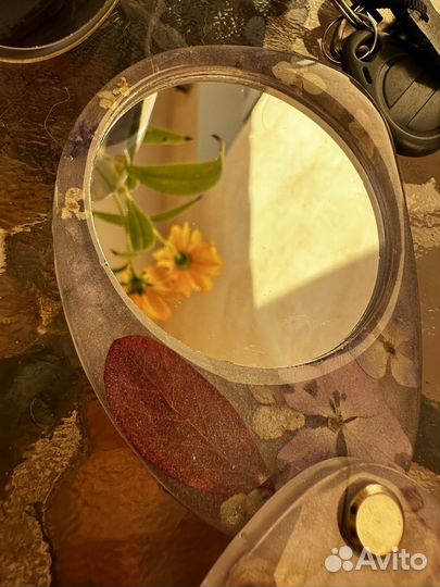 Зеркало карманное (эпоксидная смола)
