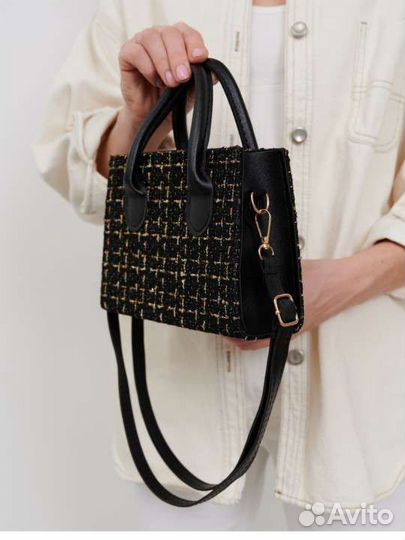 Новая женская сумка маленькая через плечо клатч