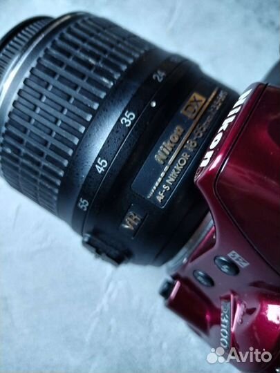 Зеркальная камера Nikon D3100