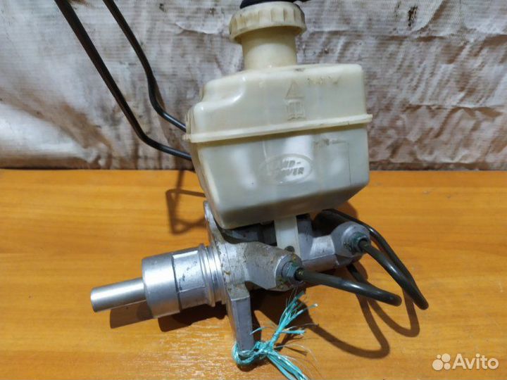 Главный тормозной цилиндр Land Rover Range Rover