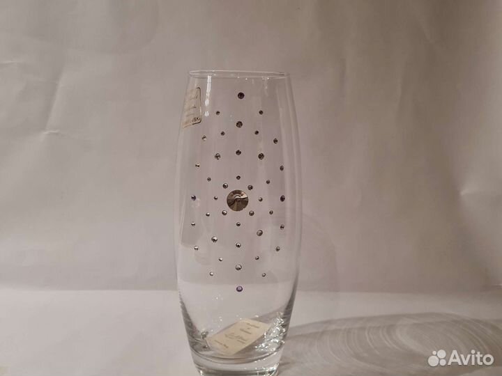 Ваза с камнями swarovski