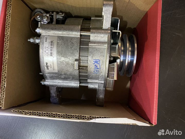 Генератор камаз,маз,урал Г273В1-03