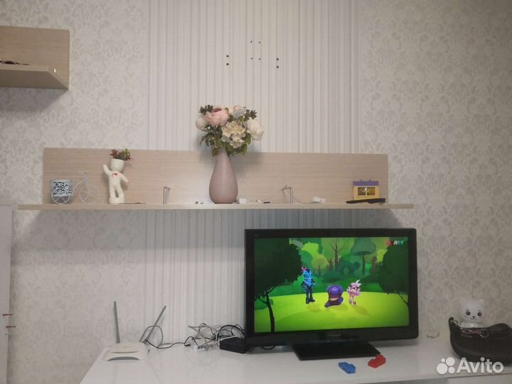 Полка настенная