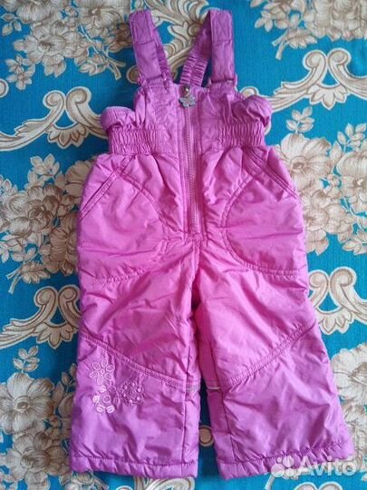 Продам демисезонный костюм на девочку