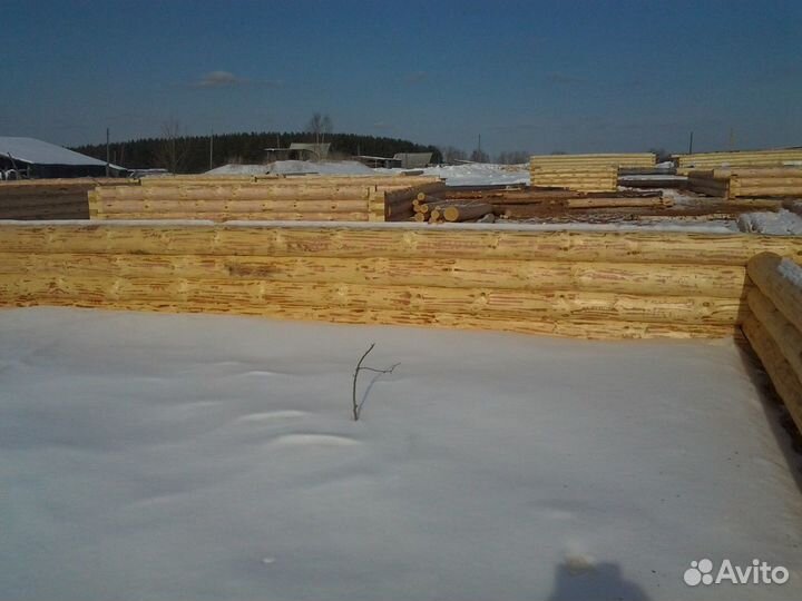 Сруб дома баня из зимнего леса с доставкой