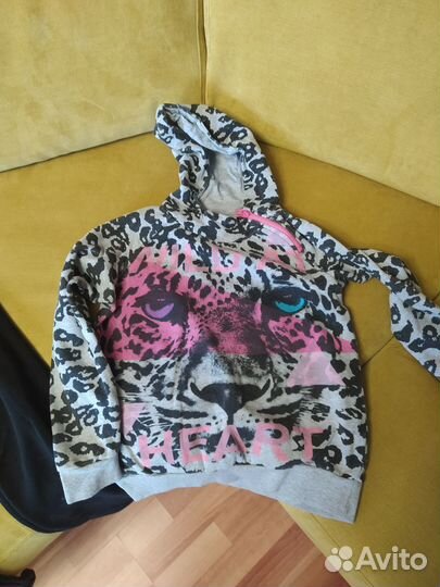 Куча одежды для девочек