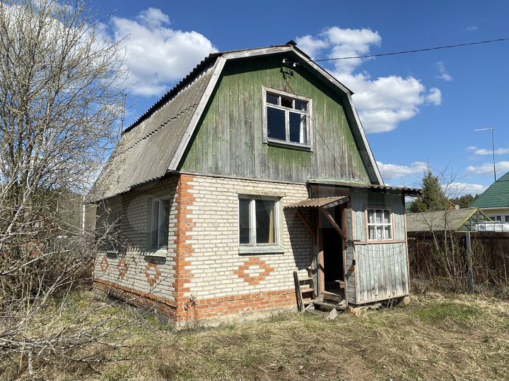 Дача 40 м² на участке 6 сот.