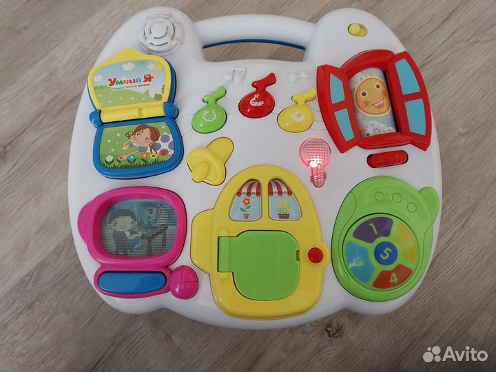 Развивающий игровой музыкальный столик с 0 до 2