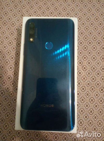 Телефон honor 9х