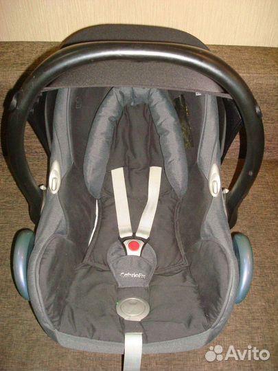 Автолюлька Maxi Cosi Cabrio fix (0+)