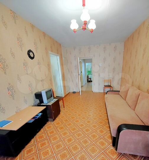 2-к. квартира, 57 м², 2/5 эт.