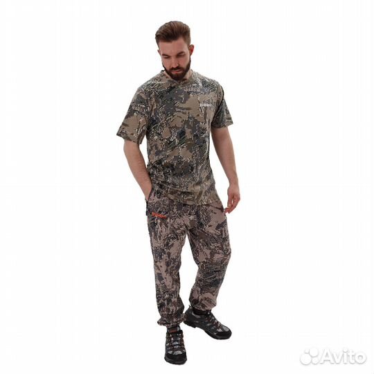 61390 Футболка Remington figure