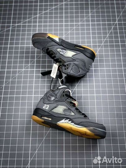 Кроссовки Air Jordan 5 Muslim x Off-White (41-46)