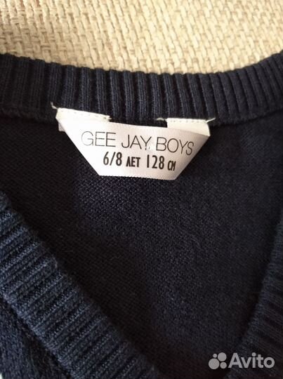 Жилетка новая