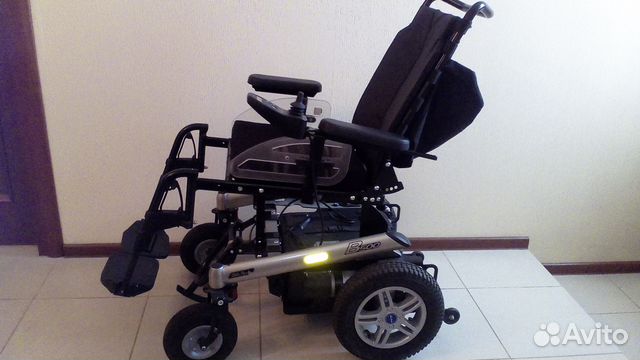 Кресло-коляска с электроприводом Otto Bock В500