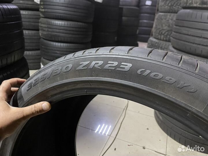 Pirelli P Zero PZ4 325/30 R23 109Y