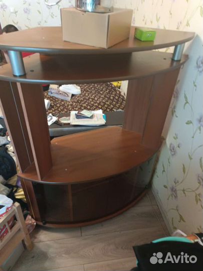 Тумба под телевизор угловая