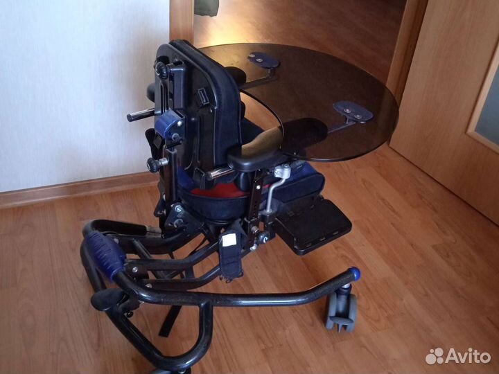 Инвалидное кресло для дома