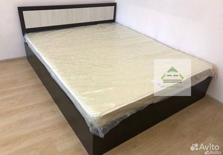 Кровать двуспальная 160х200