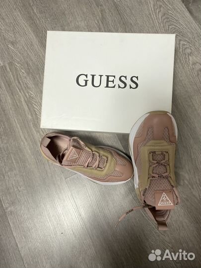 Кроссовки оригинал Guess женские 38 размер